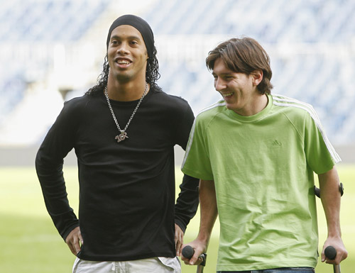 海港申花挺进足协杯八强，京沪对决后迎上海德比？