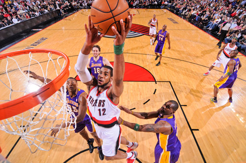 國米意甲全勝暫佔領先，紮吉呼籲團結共創漫漫征途。